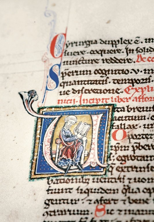 Illuminated_letter_U_between_1210_and_1230_.